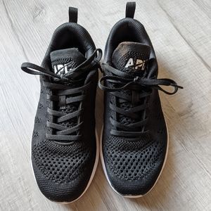 APL Shoes